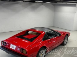 Ferrari, all'asta la 308 GTS di Magnum P.I.