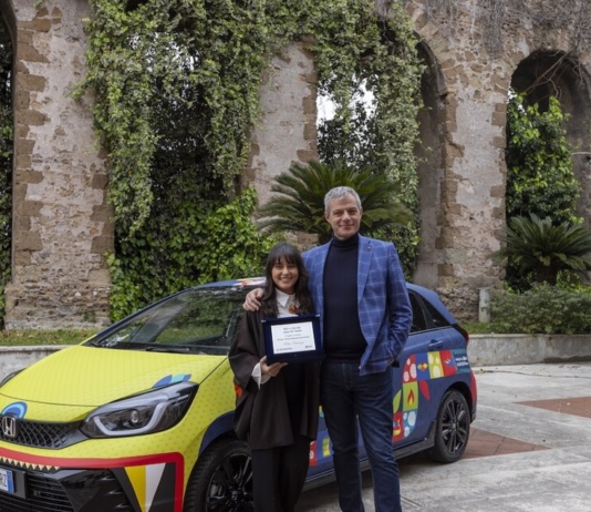 Honda Auto Italia celebra i 25 anni della Jazz con una livrea firmata IED