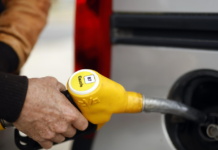 Il gasolio pagato non veniva erogato, sigilli a un benzinaio a Cuneo Il gasolio pagato non veniva erogato, sigilli a un benzinaio a Cuneo