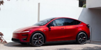 Tesla-Model-Y-Performance-rot
