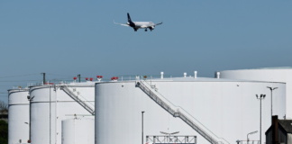 L'Ue annuncia l'osservatorio sui carburanti, inclusi i jet fuel
