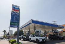 La benzina in Usa oltre i 4 dollari al gallone, prima volte in 4 anni