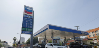 La benzina in Usa oltre i 4 dollari al gallone, prima volte in 4 anni