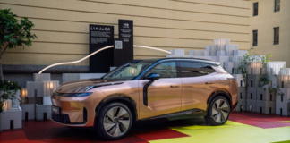 Lynk & Co alla Milano Design Week presenta la nuova arrivata 08