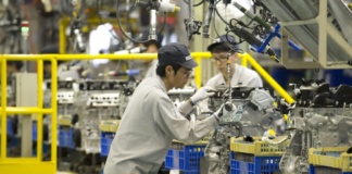 Mazda ferma produzione auto per Medio Oriente