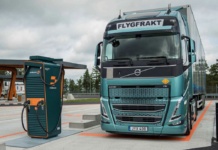 Milence-Elektro-Lkw-Volvo-laedt