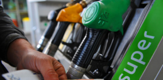 Mimit, prezzi dei carburanti in calo per quindicesimo giorno consecutivo