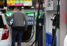 Mimit, prezzo medio benzina self a 1,738 euro al litro, gasolio a 2,059 euro