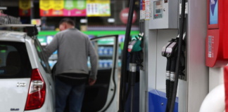 Mimit, prezzo medio benzina self a 1,738 euro al litro, gasolio a 2,059 euro