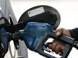 Mimit, prezzo medio self benzina a 1,754 euro, gasolio a 2,076 euro