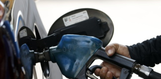 Mimit, prezzo medio self benzina a 1,754 euro, gasolio a 2,076 euro