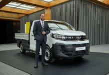 New Opel Vivaro Pickup Truck Signed Made in Türkiye Launched for Sale