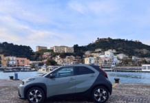 Nuova Toyota Aygo X hybrid: più efficiente, potente e versatile