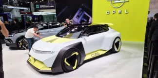 Opel Astra GSE: electric hot hatch with 300+ horsepower details