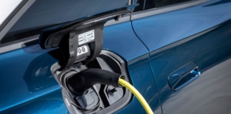 VW-ID.7-Ladeanschluss-1