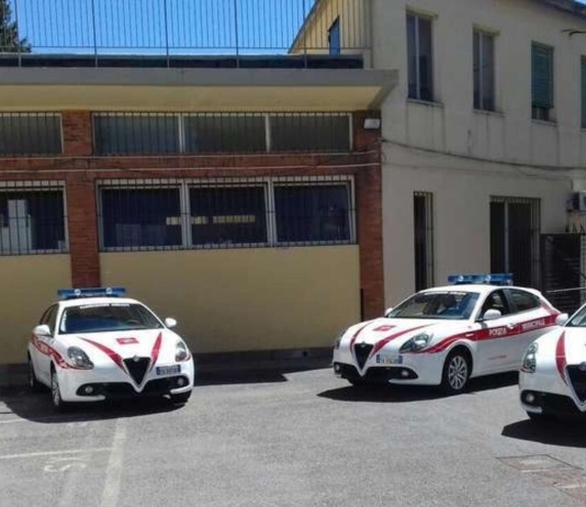 Polizia municipale Firenze, ha multe non pagate per 58mila euro, pignorate 3 auto