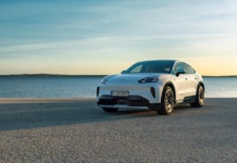 Porsche presenta in anteprima mondiale Cayenne Coupé Electric