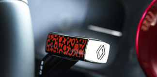 Renault Twingo E-Tech Electric punta su accessori colorati e modularità