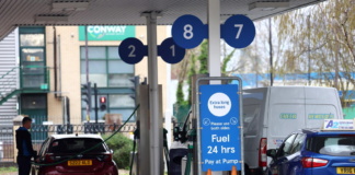 S'impenna il costo del carburante in Gb, è boom di furti