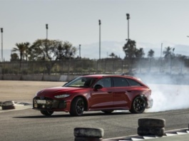 Su Audi RS 5 debutta il torque vectoring elettromeccanico