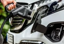 T&E:  Übergewinne der Ölkonzerne sollen in E-Mobilität fließen