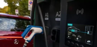 T&E fordert Steuer auf Öl-Übergewinne zur Förderung der Erneuerbaren und E-Mobilität