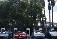 Tesla consegna 358.023 auto nel primo trimestre, sotto le stime