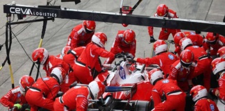 There is a Ferrari that beats Mercedes in F1: it is the pit stop team
