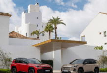 Toyota RAV4, la sesta generazione ha una gamma tutta elettrificata