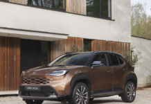 Toyota Yaris Cross: il SUV dei record si rinnova tra stile e tecnologia