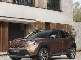 Toyota Yaris Cross: il SUV dei record si rinnova tra stile e tecnologia