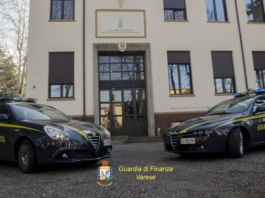 Truffe su auto di lusso tra Italia e Polonia, nove persone denunciate