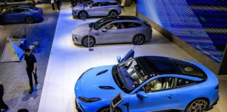 US lawmakers debate ban on Chinese automakers, impacting global competition