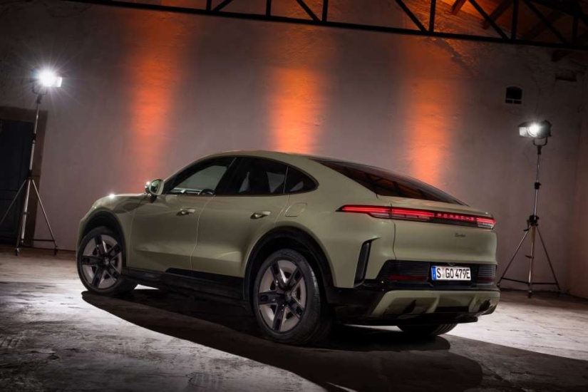 New 100 percent Electric Cayenne Coupé