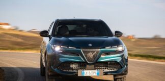 Alfa-Romeo-Junior-Ibrida-Q4