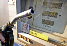 Codacons, in 10 anni in Italia prezzo gasolio salito del +75,5%, benzina del +38%