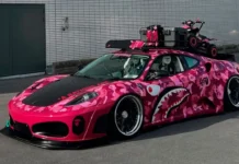 Ferrari F430 modificado por Liberty Walk: tuning extremo con bacas y quad