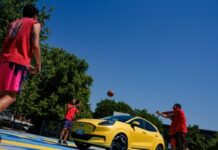 Ford riqualifica Piazza Paci a Milano all'insegna dello sport e dell'inclusione