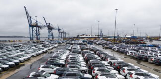 Intesa Volvo-Usa per la vendita di auto con tecnologia cinese