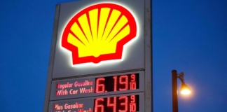 La benzina in Usa aggiorna i massimi dell'anno, sale a 4,23 dollari al gallone
