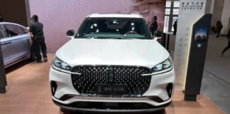 Lincoln Aviator 2026 estrena diseño exclusivo para China en Pekín