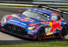 Max Verstappen guida la Mercedes AMG GT3 del team Verstappen.com Racing nella 4 Ore del Nurburgring Nordschleife - Foto: NLS