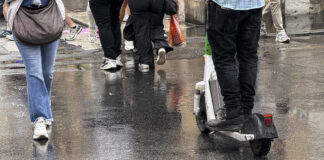 Nuove regole per i monopattini, a Roma 400 irregolarità in una settimana