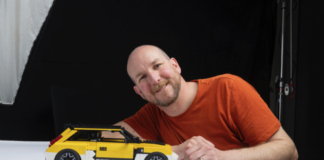 Renault appoggia il progetto dell'appassionato che ha creato una R5 Turbo 3E in Lego