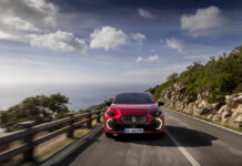 Renault completa la gamma Clio, dal full hybrid al GPL per privati e flotte