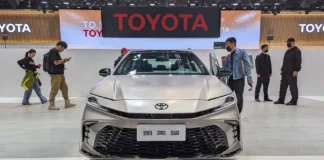 Toyota Camry 2026: la novedad híbrida presentada en Pekín