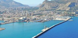 Traffico di auto di lusso rubate al porto di Palermo verso la Tunisia