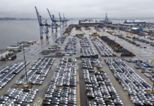 Trump alza i dazi sulle auto Ue al 25%