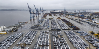 Trump alza i dazi sulle auto Ue al 25%