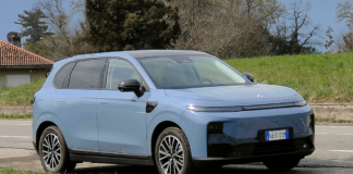 "Leapmotor B10 Reev Hybrid, da Stellantis la tecnologia su misura per l'Europa